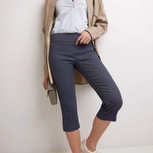 Rekucci Capri Pants w/ Tummy Control and Secret Pocket Gray Size 12